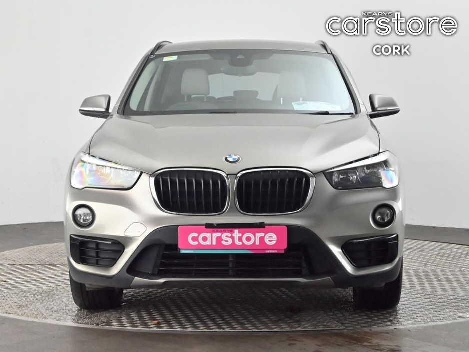 2018 BMW X1 - image 8