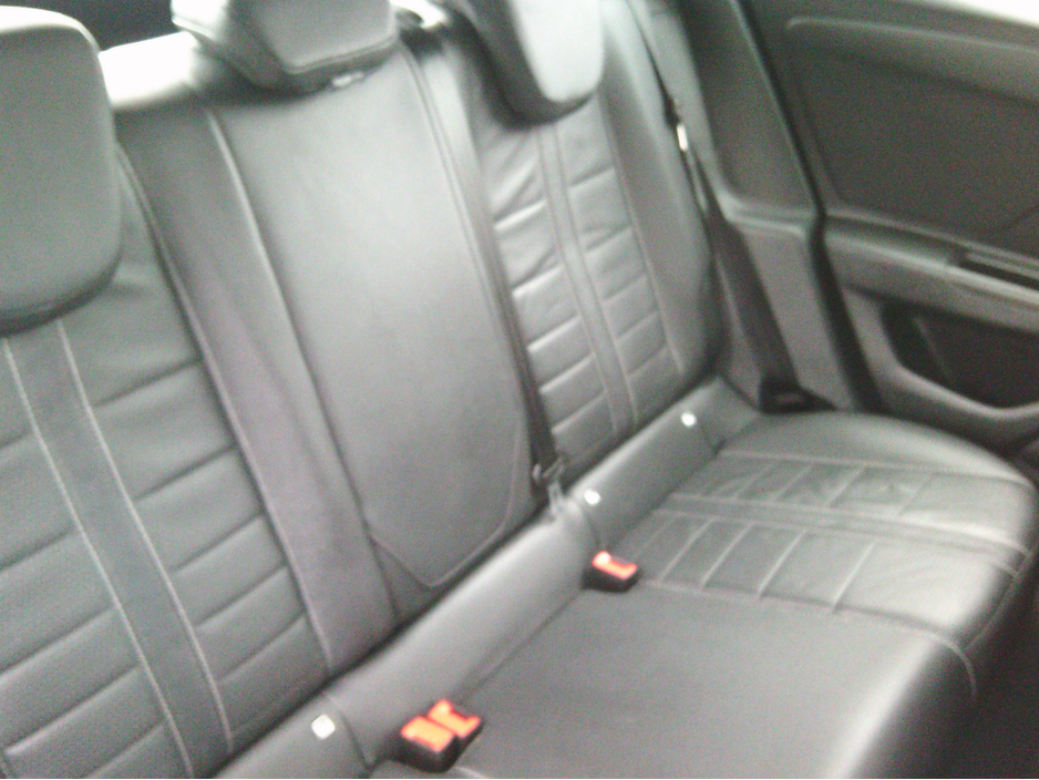 2023 Opel Mokka - image 8