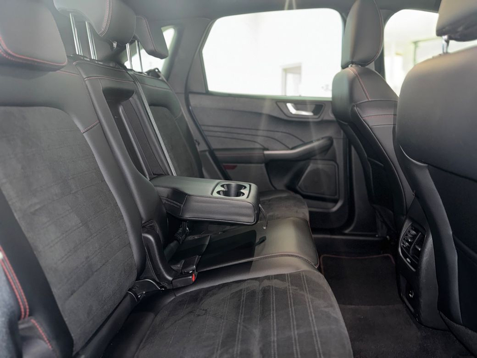 2023 Ford Kuga St-line X 5D 1.5TD120 S6.2 M6