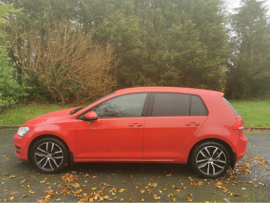 2015 Volkswagen Golf - image 7