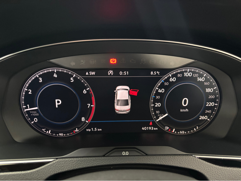 2018 Volkswagen Passat VOLKSWAGEN PASSAT 2.0 TSI DSG*PANORAMIC TILT AND SLIDE SUNROOF*PRO NAV MEDIA SYSTEM, APPLE CAR PLAY*HEATED MASSAGE ELECTRIC ADJUSTABLE SEATS*KEYLESS ENTRY*BLIND SPOT ASSIST*DCC ACC*PARK ASSIST*E BOOT €23,950