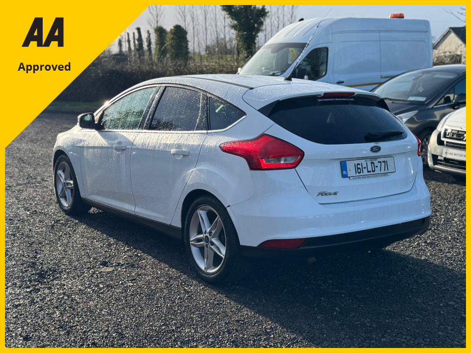 2016 Ford Focus 1.5 TDCI ZETEC 120PS 5DR €9,250