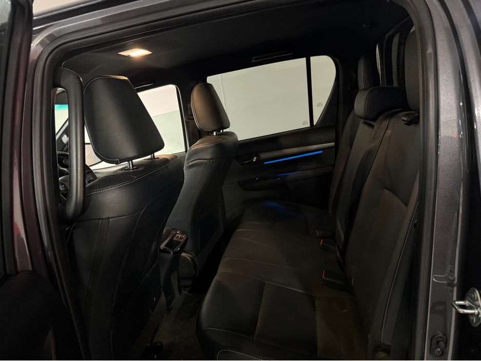 2023 Toyota Hilux INVINCIB X D-4D 4WD INVINCIBLE DCB