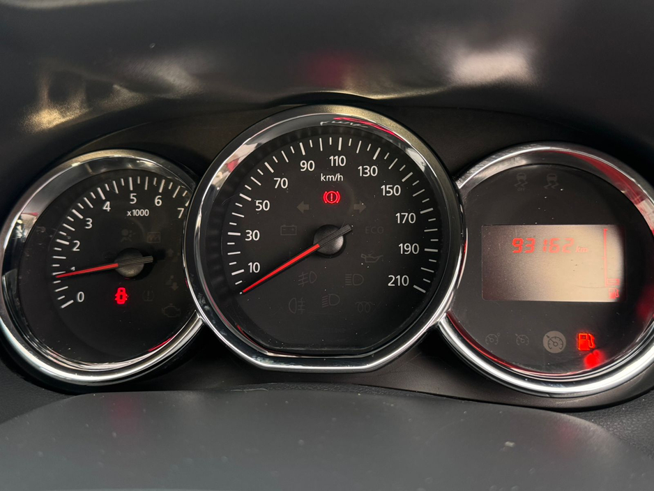 2017 Dacia Duster PRESTIGE 1.5 DCI 110 4X2 4DR €9,400