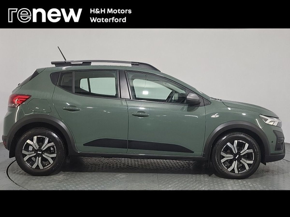 2023 Dacia Sandero Stepway - image 7