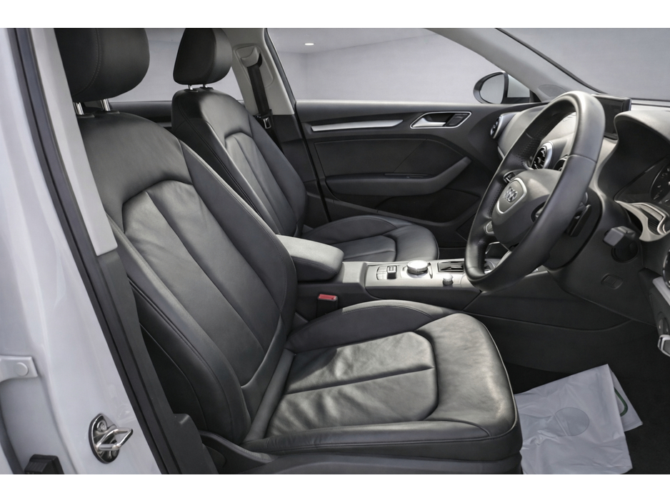 2015 Audi A3 Sportback 1.4 TSI, 5 Door, Automatic, Full Leather, S-Tronic €14,950