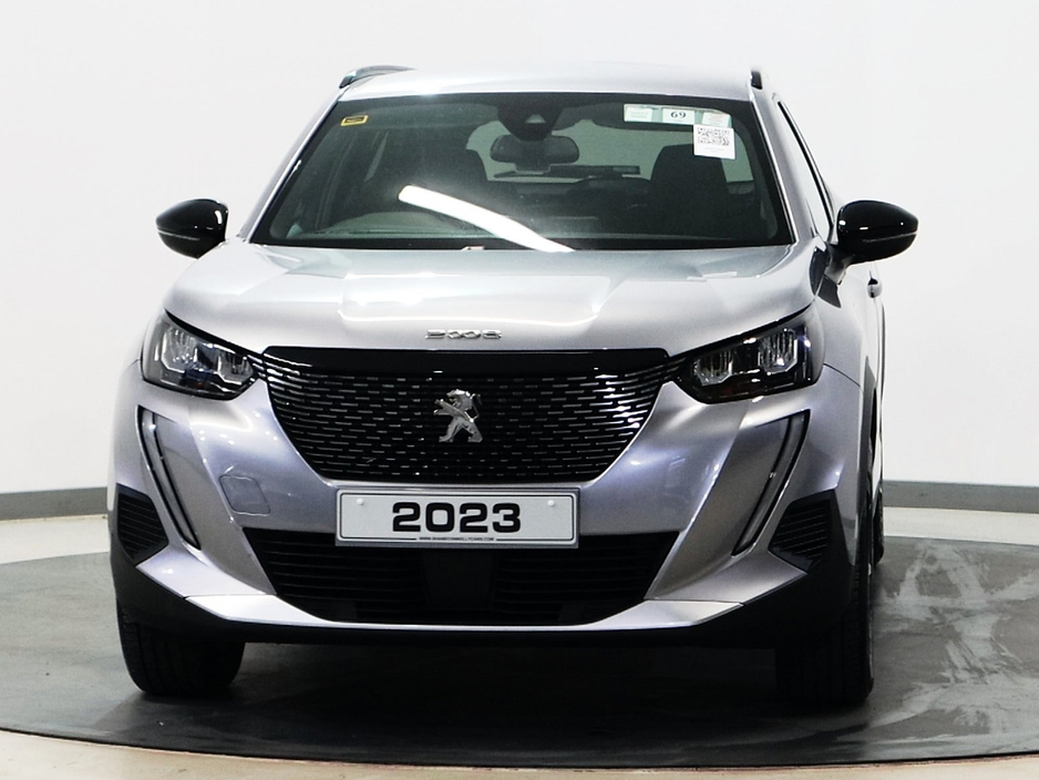 2023 Peugeot 2008 - image 9