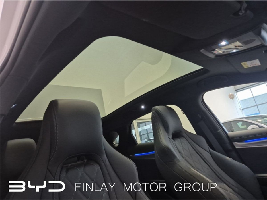 2026 BYD Sealion 7 Design AWD 4 Year service plan , Pan Roof , Black Leather €57,735