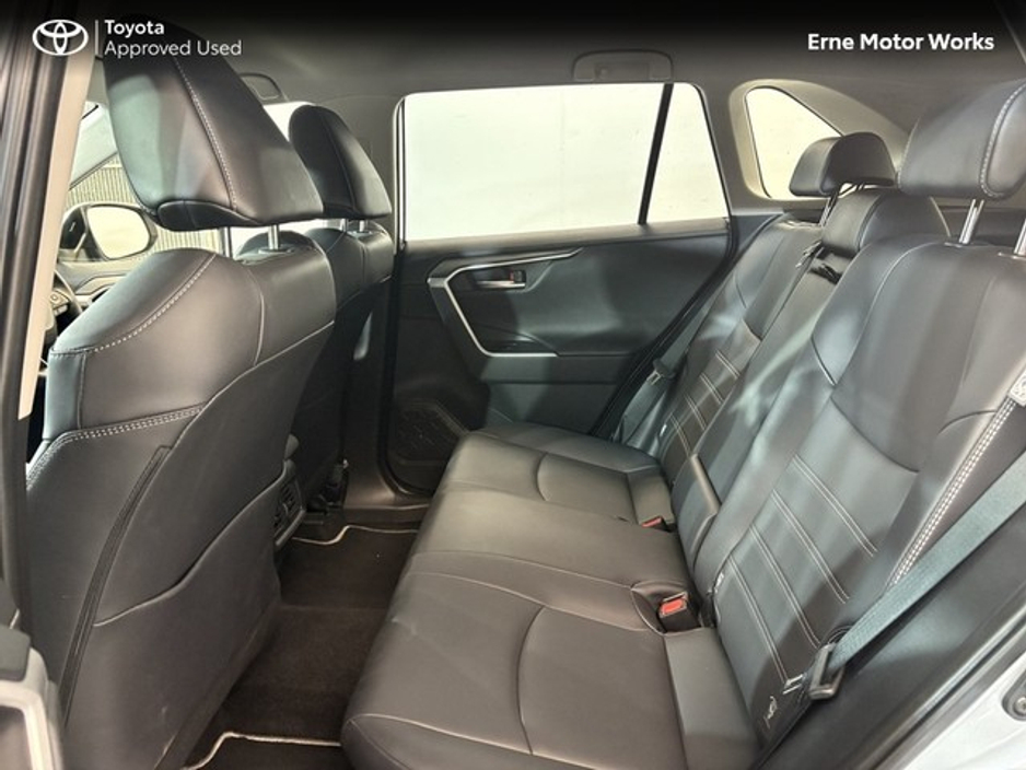 2025 Toyota Rav4 RAV4 HYBRID SOL €47,950