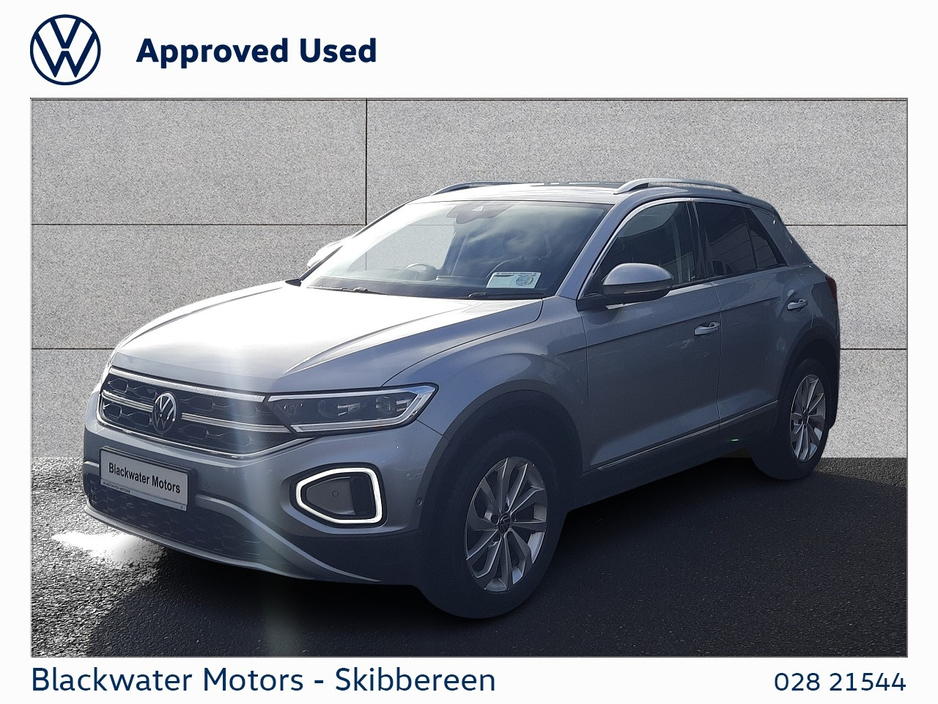 2022 Volkswagen T-Roc - image 13