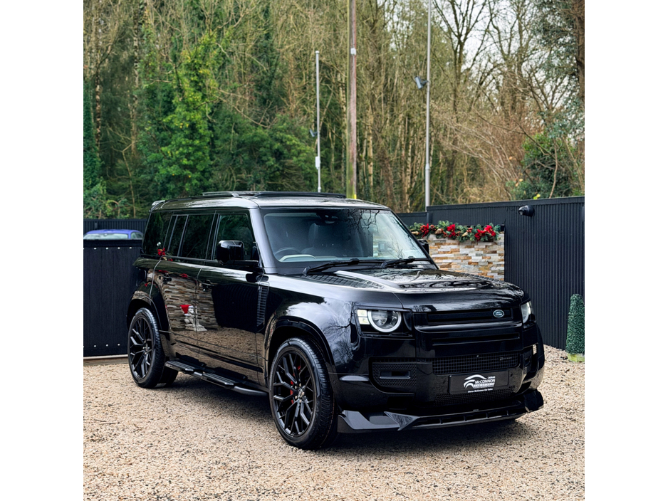 2021 Land Rover Defender 2021 (212) Land Rover Defender X DYNAMIC S P400E €69,999