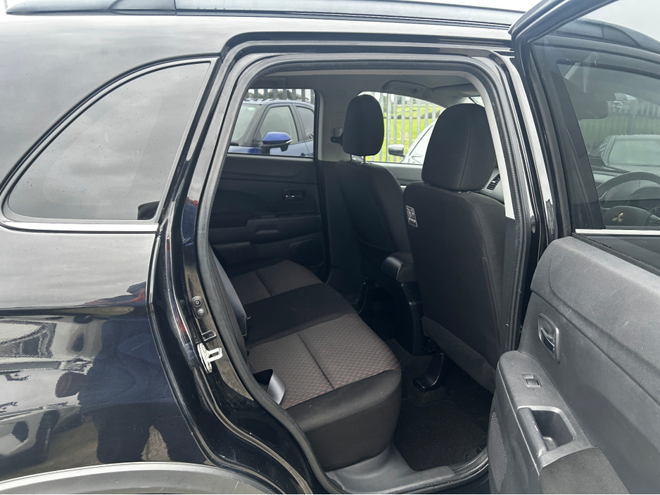 2017 Mitsubishi ASX 1.6 3 115BHP 5DR €12,995