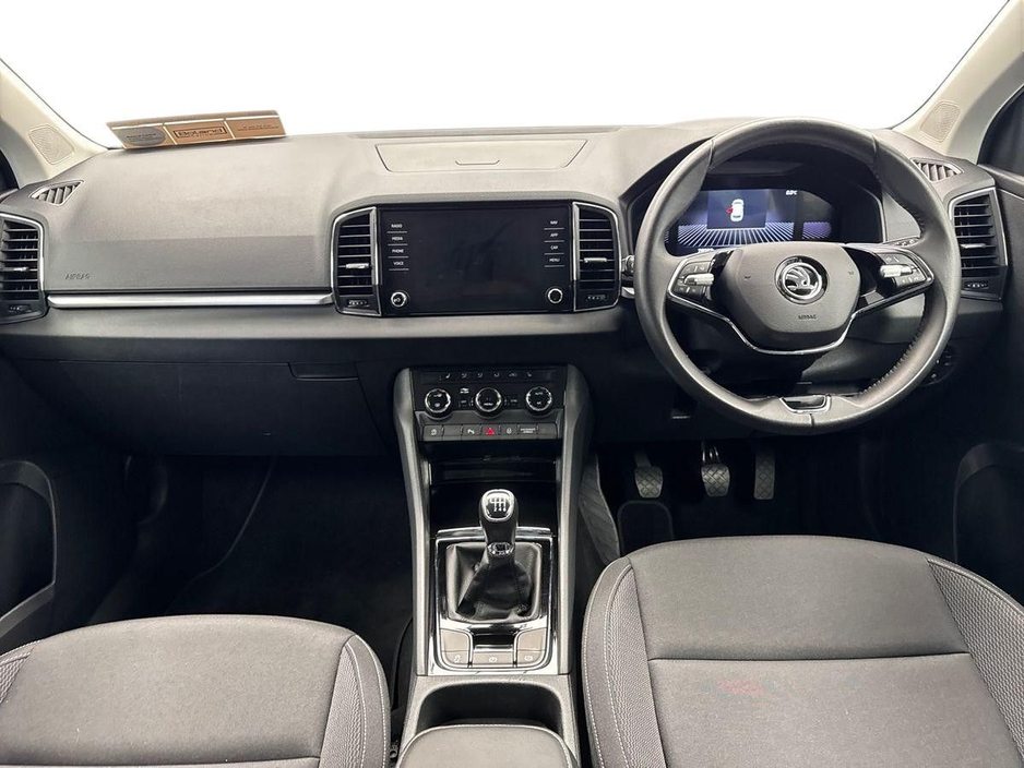 2023 Skoda Karoq - image 8