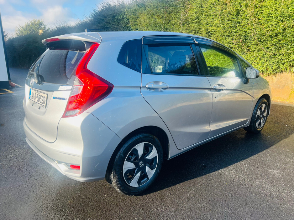 2019 Honda Fit ALLOYS // REVERSE CAM // BLUETOOTH €14,900