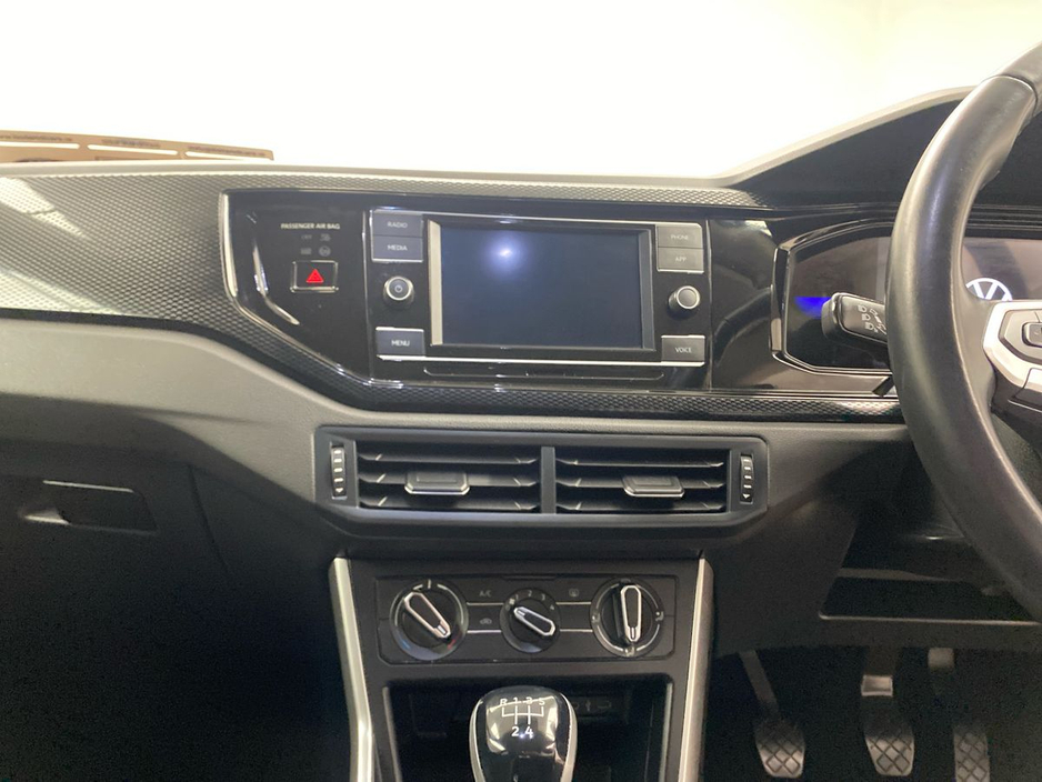 2023 Volkswagen Taigo - image 8