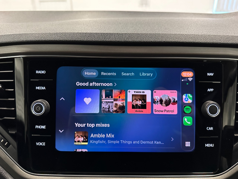 2020 Volkswagen T-Roc - image 31