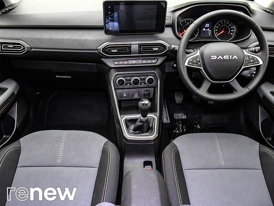 2024 Dacia Sandero Stepway - image 2