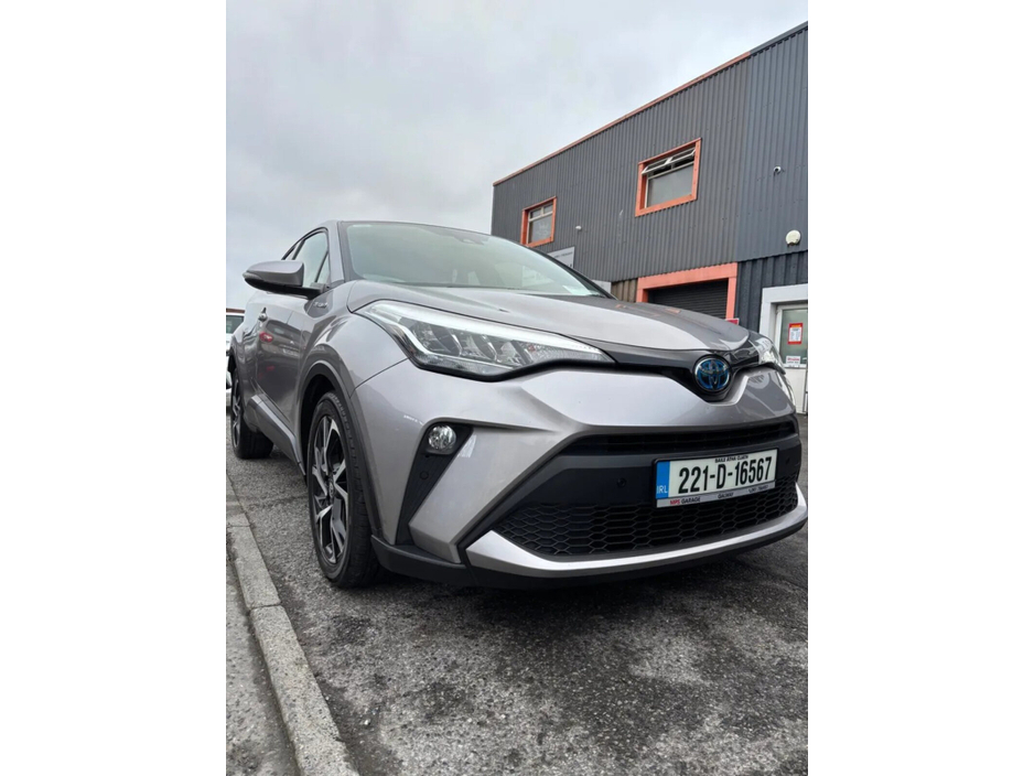 2022 Toyota C-HR 1.8 HYBRID SPORT BITONE €22,950