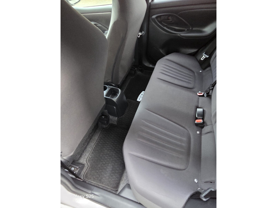 2020 Toyota Yaris  €14,950