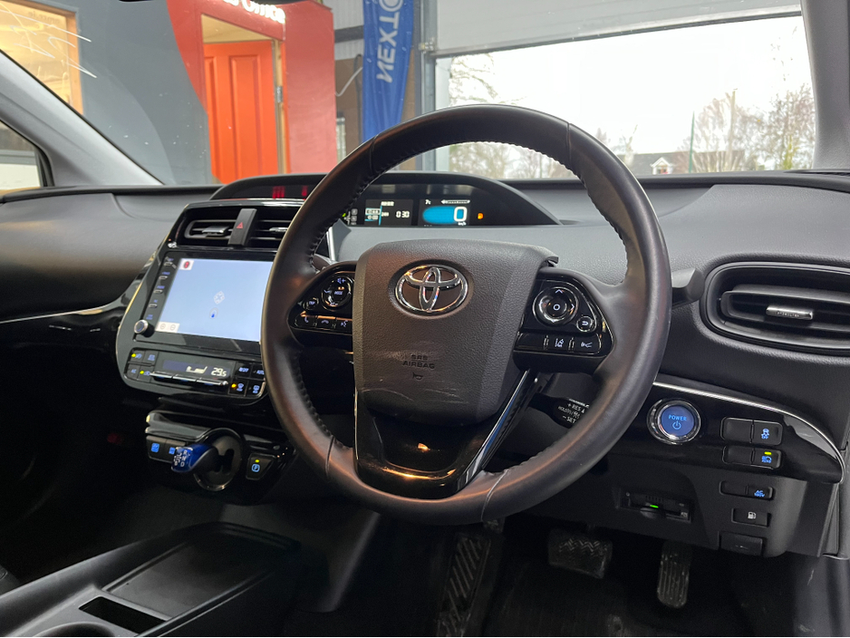 2022 Toyota Prius 2022 TOYOTA PRIUS S 1.8 AUTOMATIC / CRUISE CONTROL / REVERSE CAMERA AND MORE