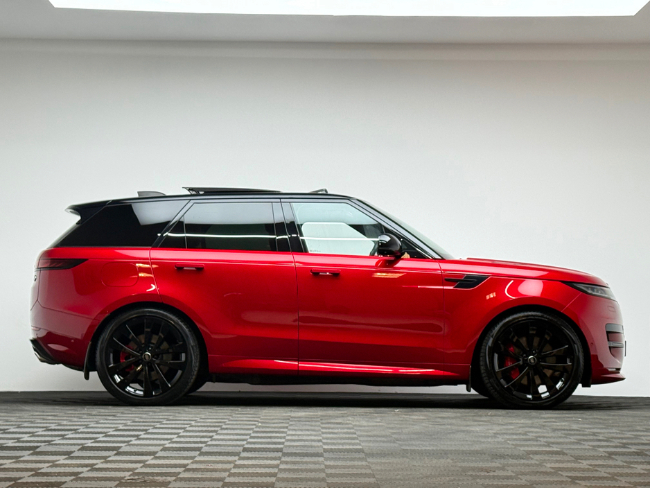 2023 Land Rover Range Rover Sport - image 7