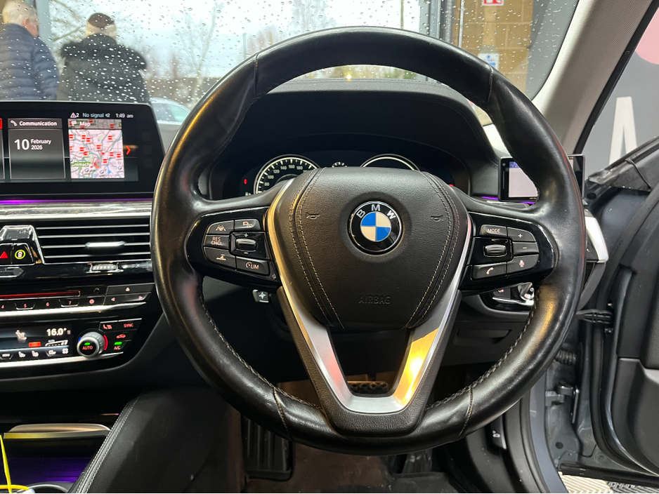 2018 BMW 5 Series ONLY €22950! 2018 BMW 520D 523D LUXURY 2.0 AUTOMATIC / CRUISE CONTROL / 360° PARKING CAMERA / ELECTRIC MEMORY HEATED & MASSAGING SEATS / HEATED REAR SEATS / AMBIENT LIGHTS €22,950