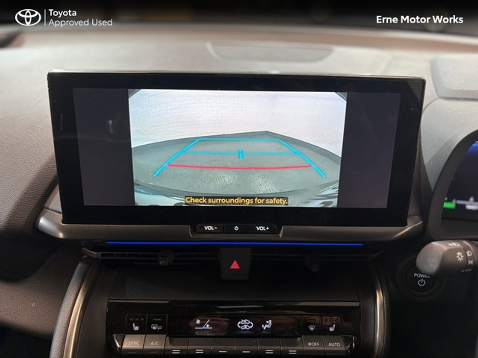 2024 Toyota C-HR - image 13