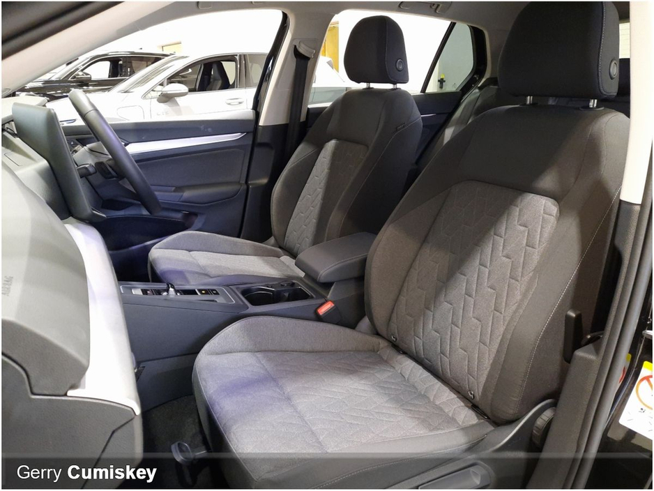 2025 Volkswagen Golf Match | PHEV | 204BHP | DSG |19.7 kWh