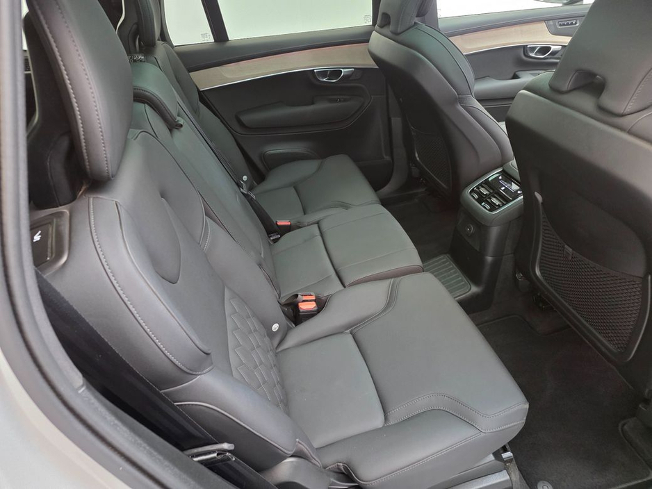 2025 Volvo XC90 *PLUS*DARK EDITION*T8*PHEV* €79,950