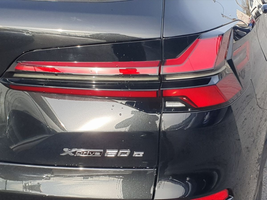 2026 BMW X5 - image 20