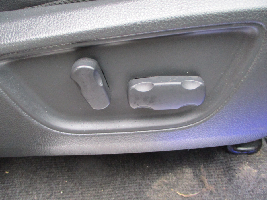 2021 Mitsubishi L200 2.3 DID BARBARIAN €26,829