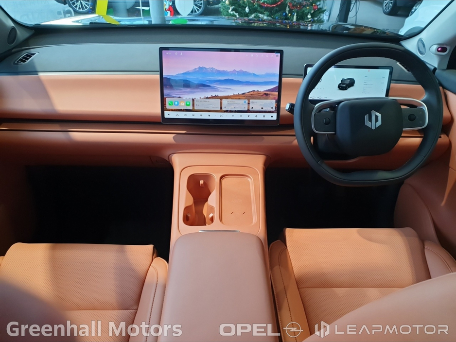 2026 Leapmotor C10 - image 7