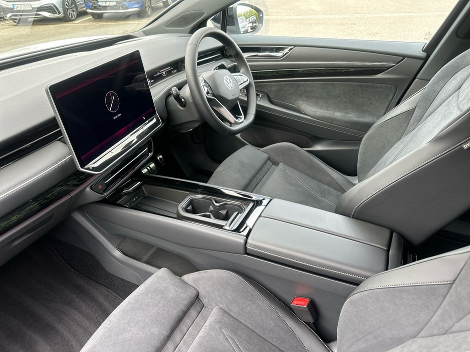 2026 Volkswagen ID.7 - image 2