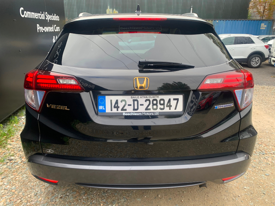 2014 Honda Vezel 1.5 HYBRID 5DR // 09/26 NCT AND €180 ROAD TAX // AIR CON, REVERSE CAMERA AND BLUETOOTH // €10,950