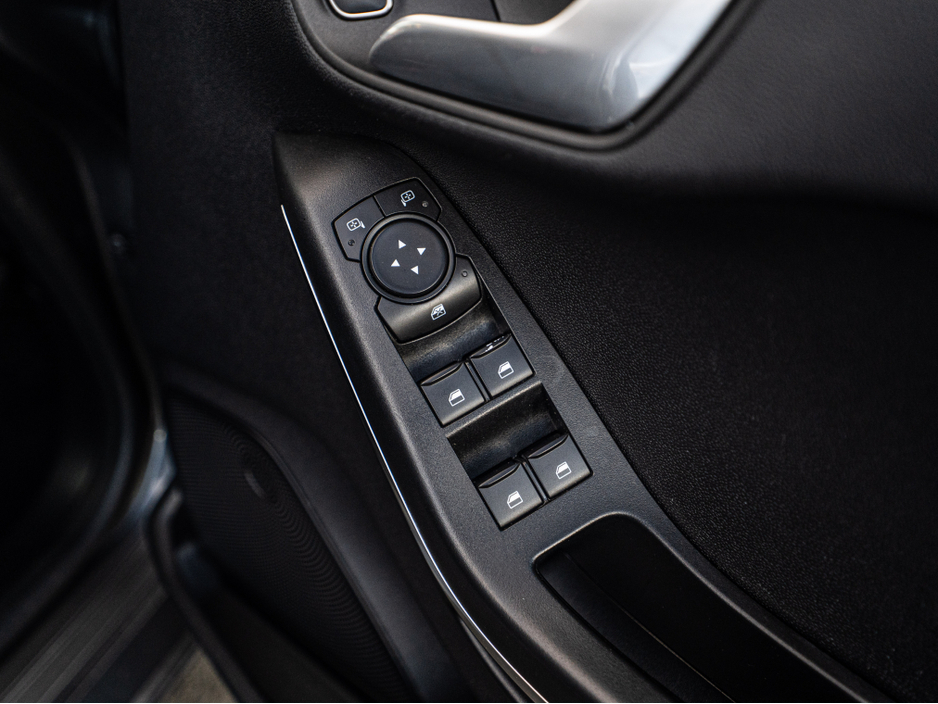 2022 Ford Fiesta 2022 Fiesta TITANIUM 1.0 Auto/1 Owner/1yr warranty €18,888