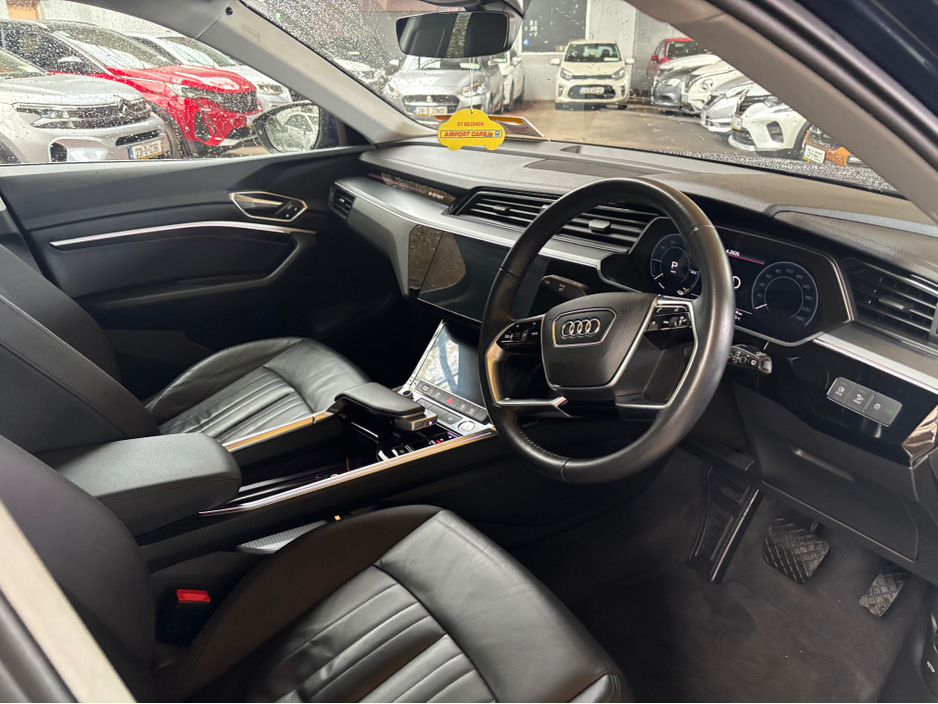 2021 Audi e-tron - image 5