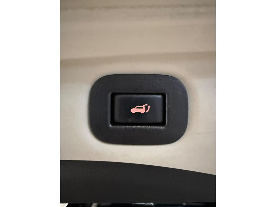 2015 Nissan X-Trail - image 23