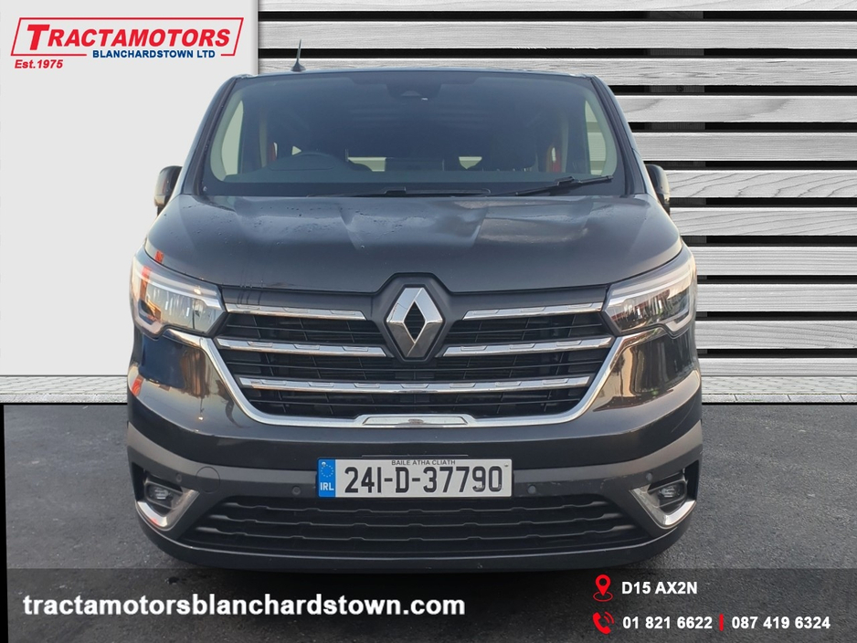 2024 Renault Trafic Passenger 9 SEAT AUTO 170HP RED EDITION €54,999