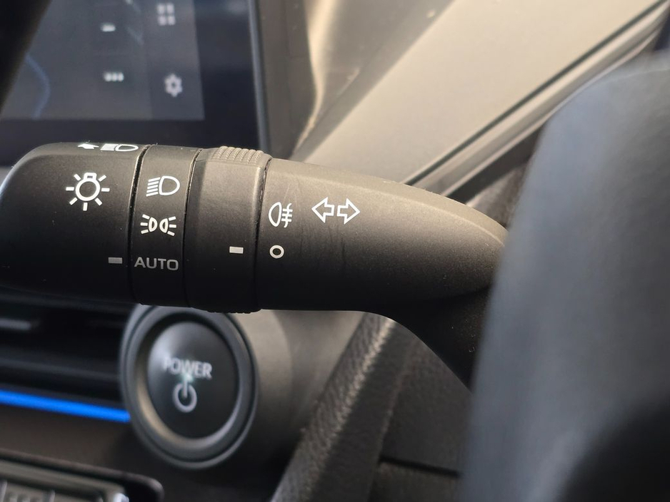 2023 Toyota Prius - image 23