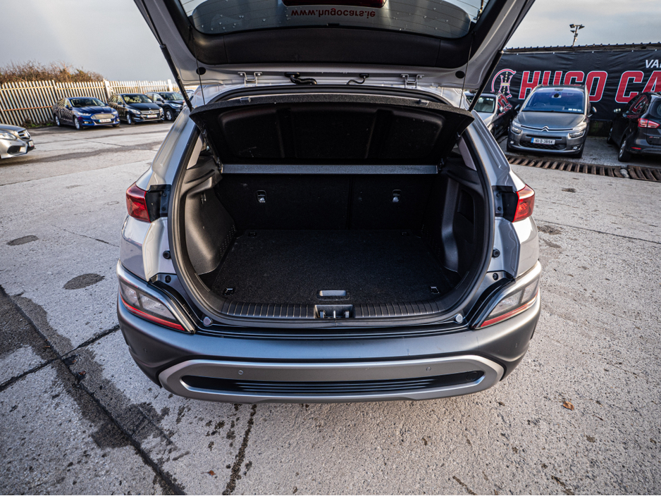 2023 Hyundai Kona 2023 Kona 1.6 Hybrid/FSH/High spec/1yr warranty €25,888