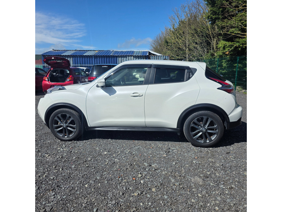 2015 Nissan Juke - image 6
