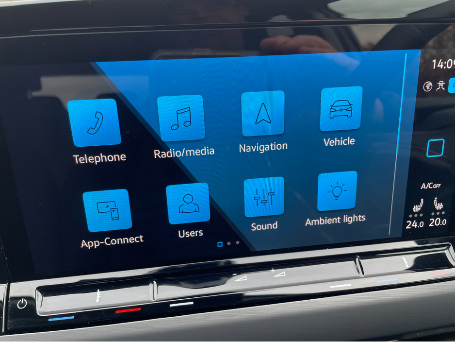 2024 Volkswagen Golf 2.0 TDI 150 BHP DSG STYLE 5 DOOR. €34,950