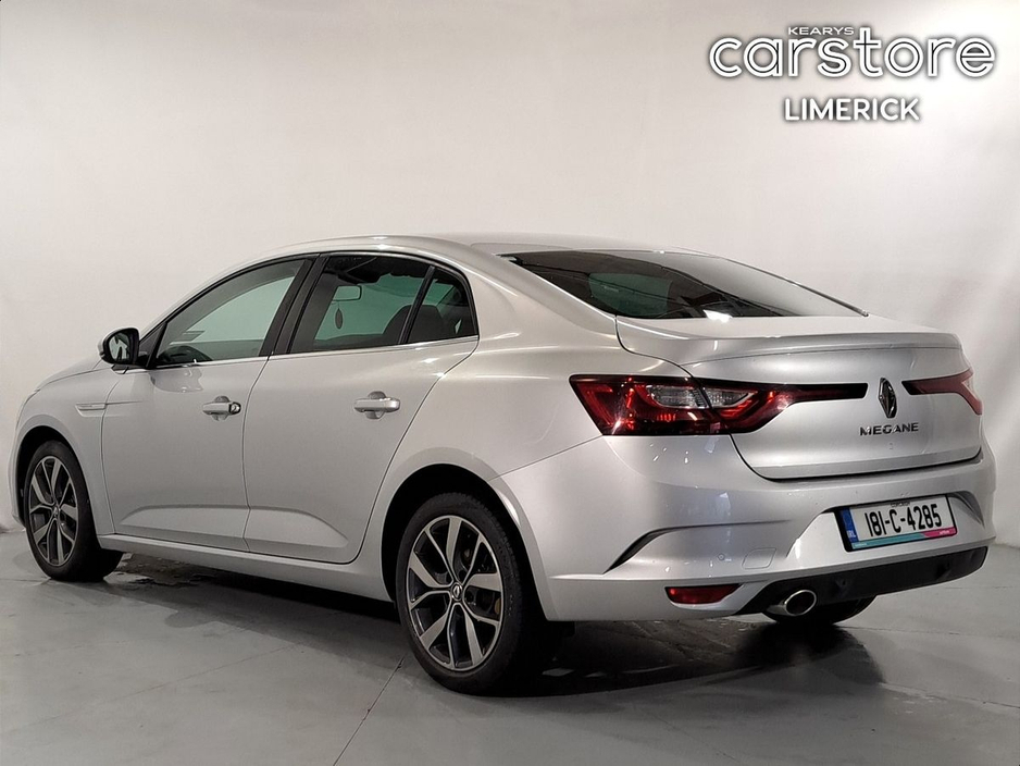 2018 Renault Megane - image 5