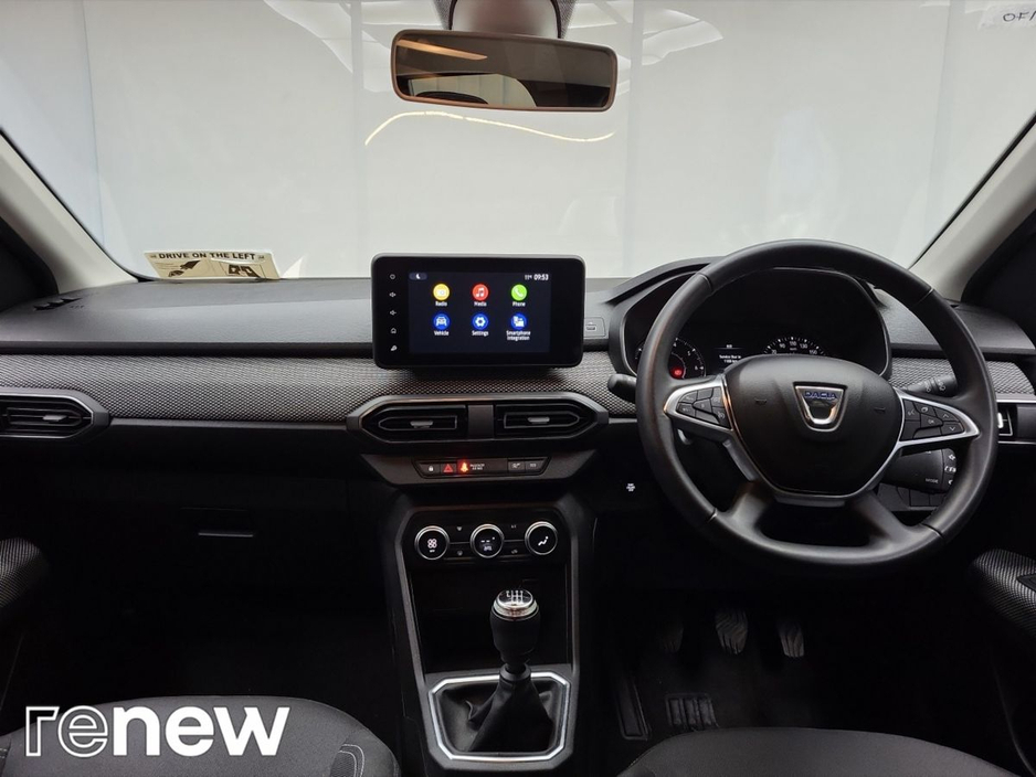 2023 Dacia Jogger - image 2