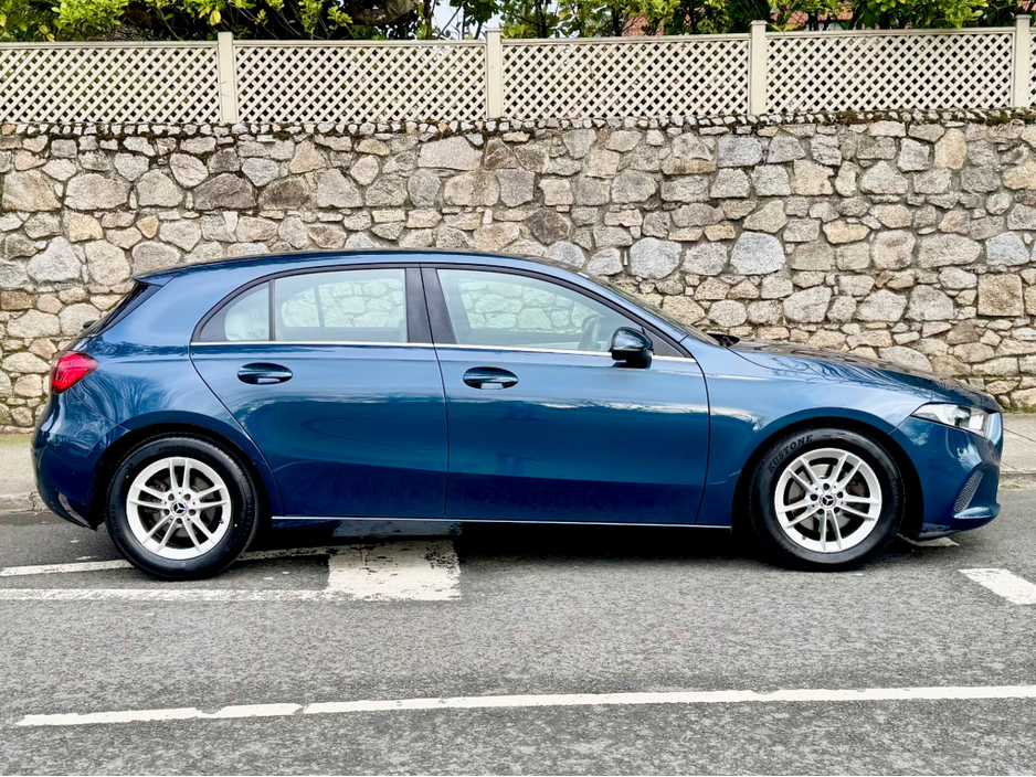 2019 Mercedes-Benz A Class - image 3