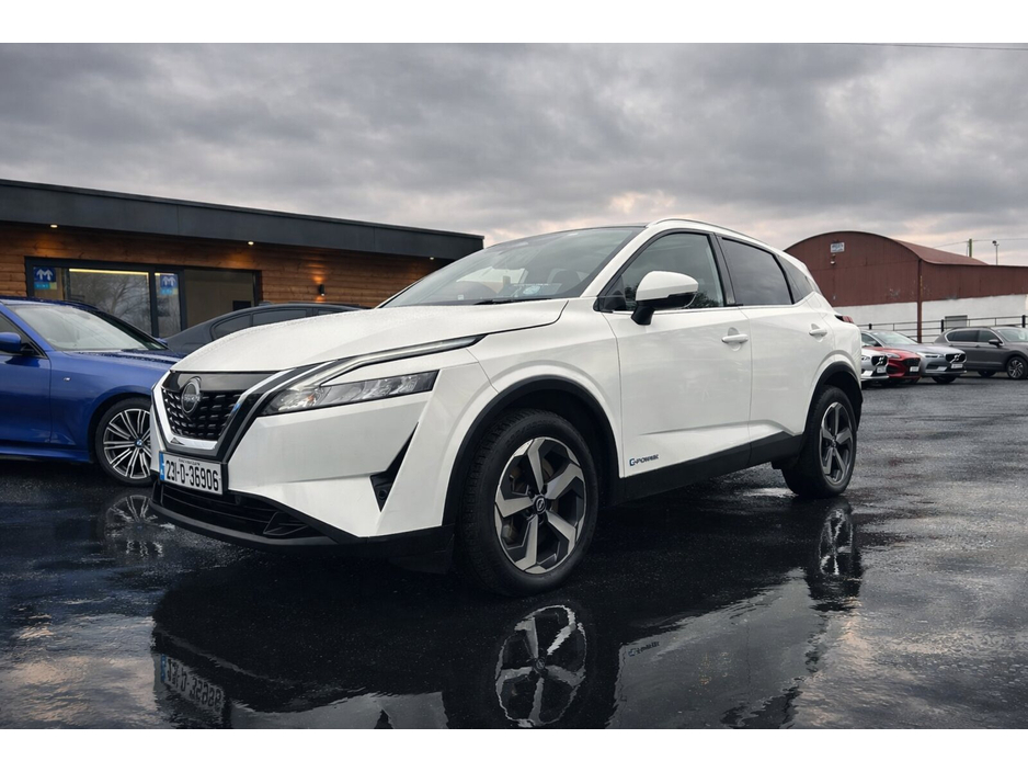 2023 Nissan Qashqai - image 2