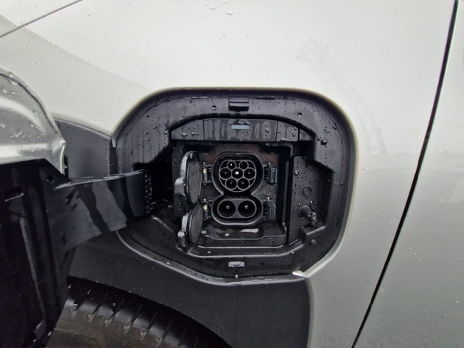 2024 Toyota bZ4X EV Sport 5dr €33,949