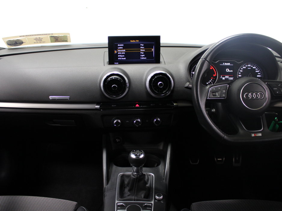 2018 Audi A3 - image 13