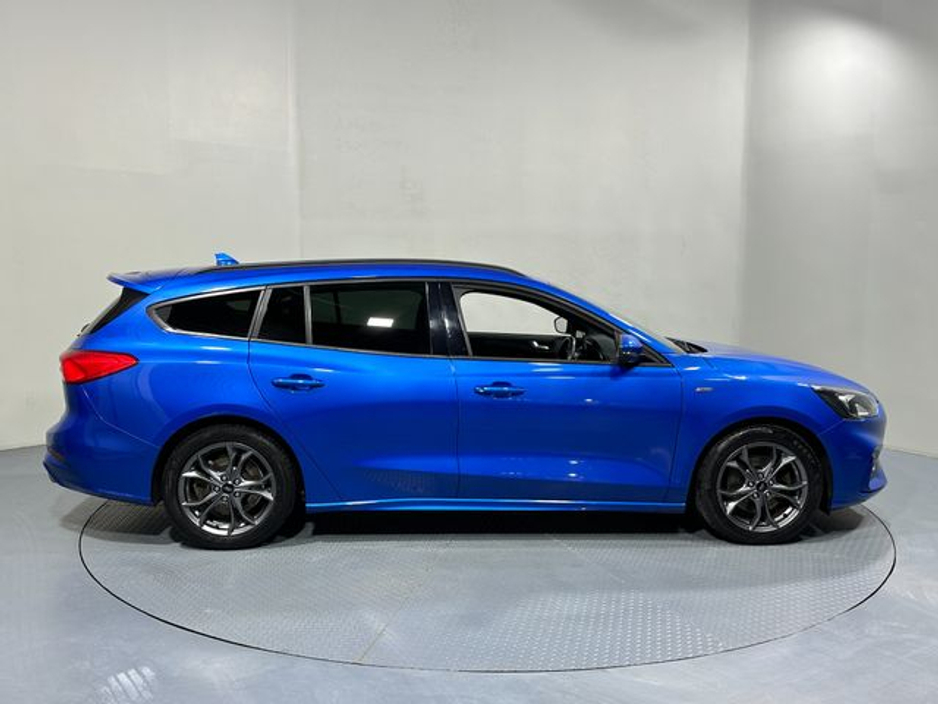 2020 Ford Focus ST Line Estate *Only 34, 000 Kms* €23,400
