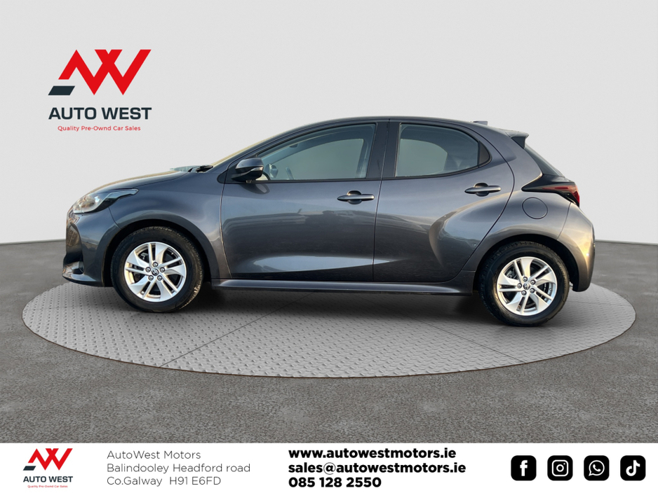 2022 Toyota Yaris 2022 Toyota Yaris 1.5 Self-Charging Hybrid €19,750